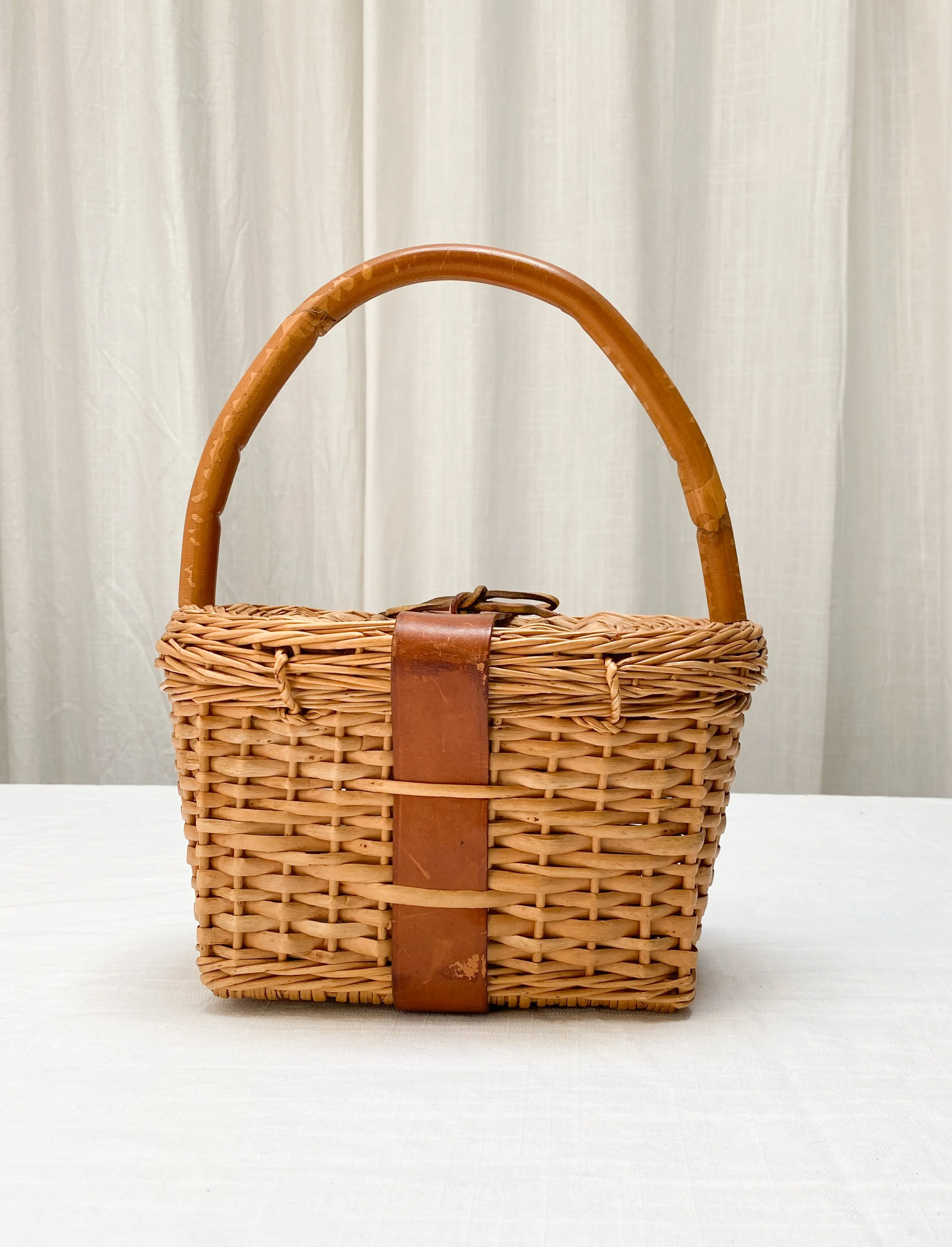 1960s Wicker Basket Purse with Leather Straps Wayward Collection